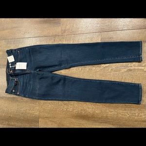 J CREW 9’’ tooth pick high rise jeans